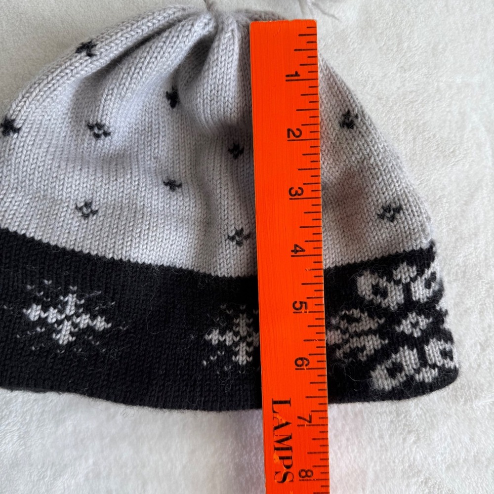 Turtle Fur‎ Beanie Hat with Tassle Gray Black Wool Yarn Fleece Lining Gorpe - Picture 9 of 10